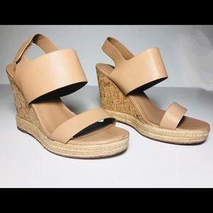 Charles David Brown Wedges Size 9